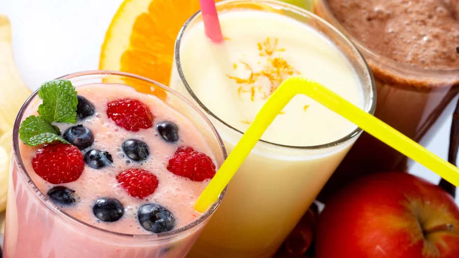 Fresh fruit smoothies for a morning start
